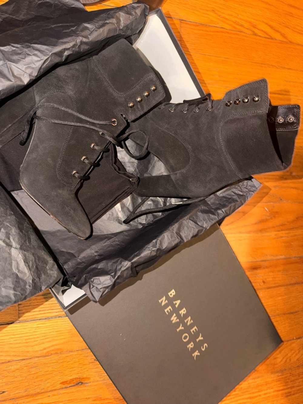 Barneys New York Black Suede Lace-Up Ankle Boots Size 37